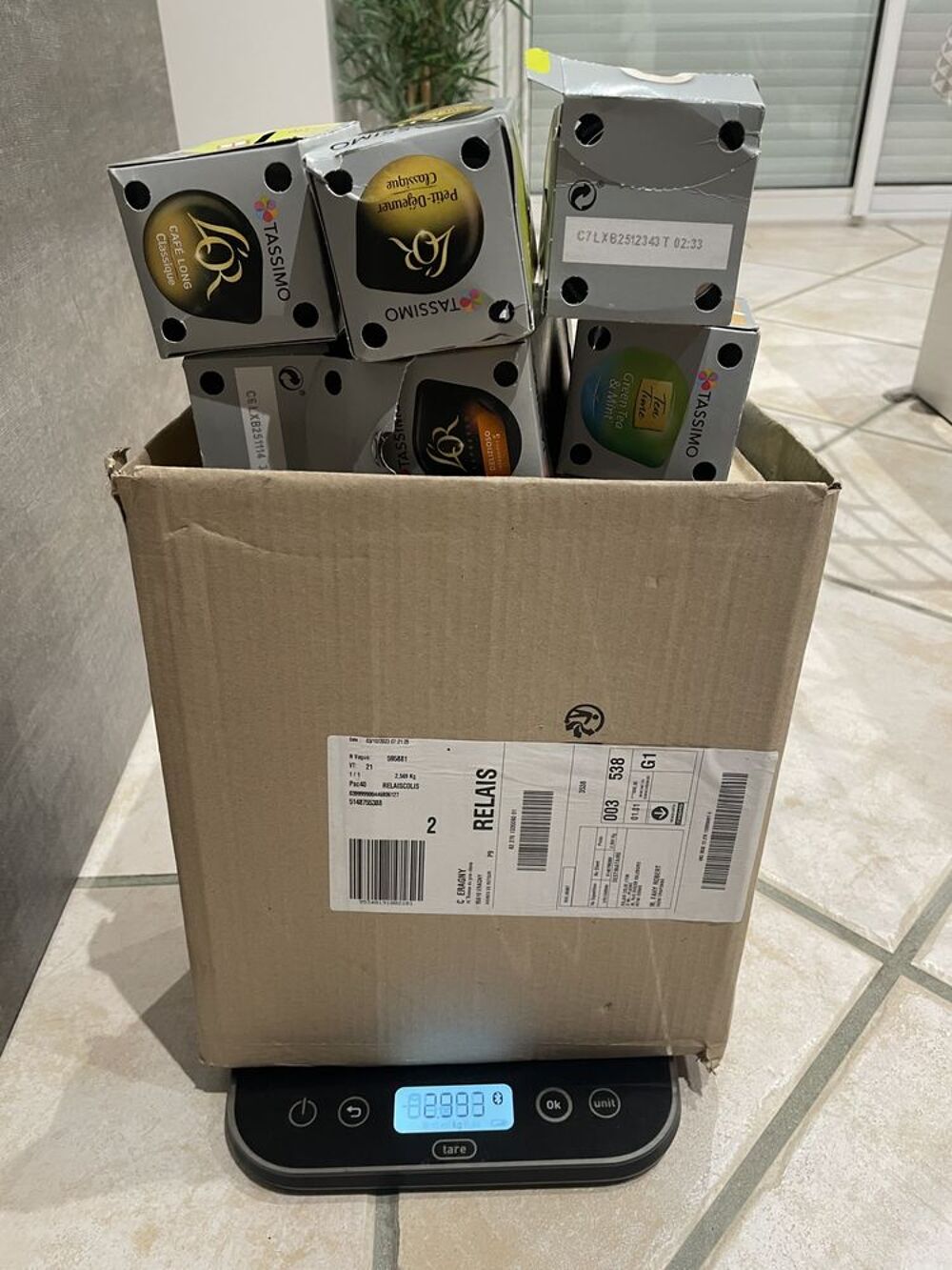 Cafeti&egrave;re Tr&egrave;s r&eacute;cente &amp; peu servie avec dosettes Electroménager