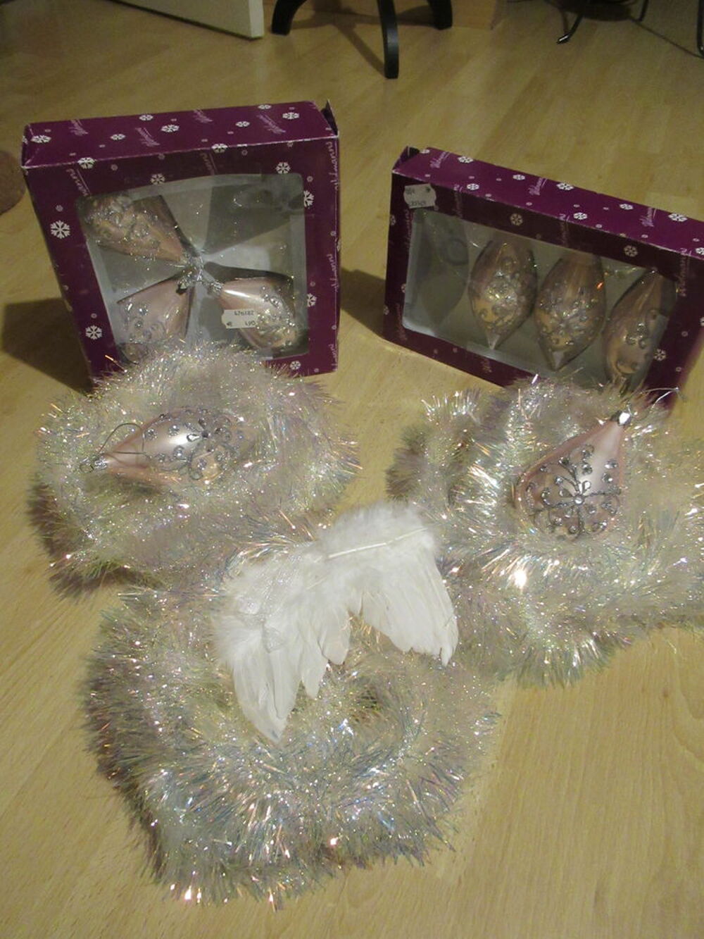 Lot de d&eacute;cos de No&euml;l - Blanches et ros&eacute;es D�coration