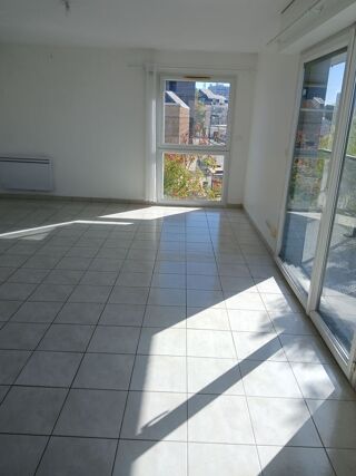  Appartement à louer 5 pièces 87 m² Nantes
