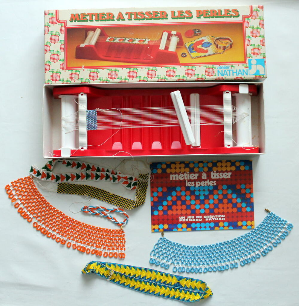 Jeu NATHAN m&eacute;tier &agrave; tisser les perles 70's Jeux / jouets