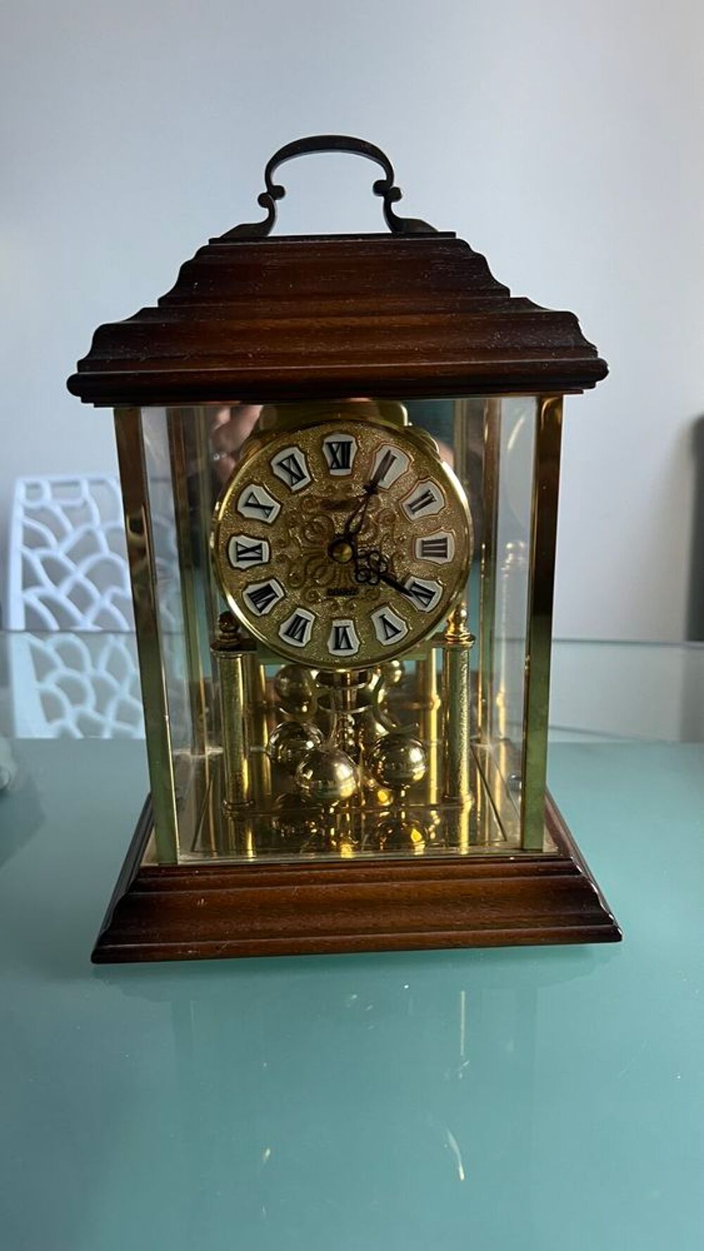Horloge Haller
QUARIZ
MADE IN GERMANY Meubles