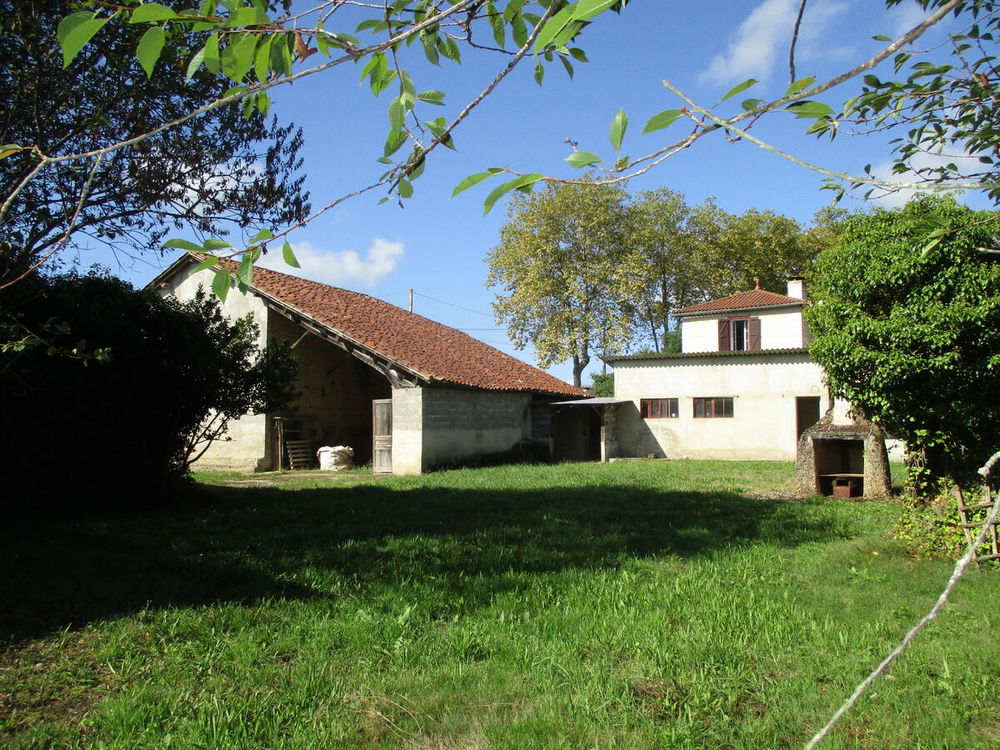 Maison 4 pièces 134 m² · à Larroque · 134 m² · 168 700 €