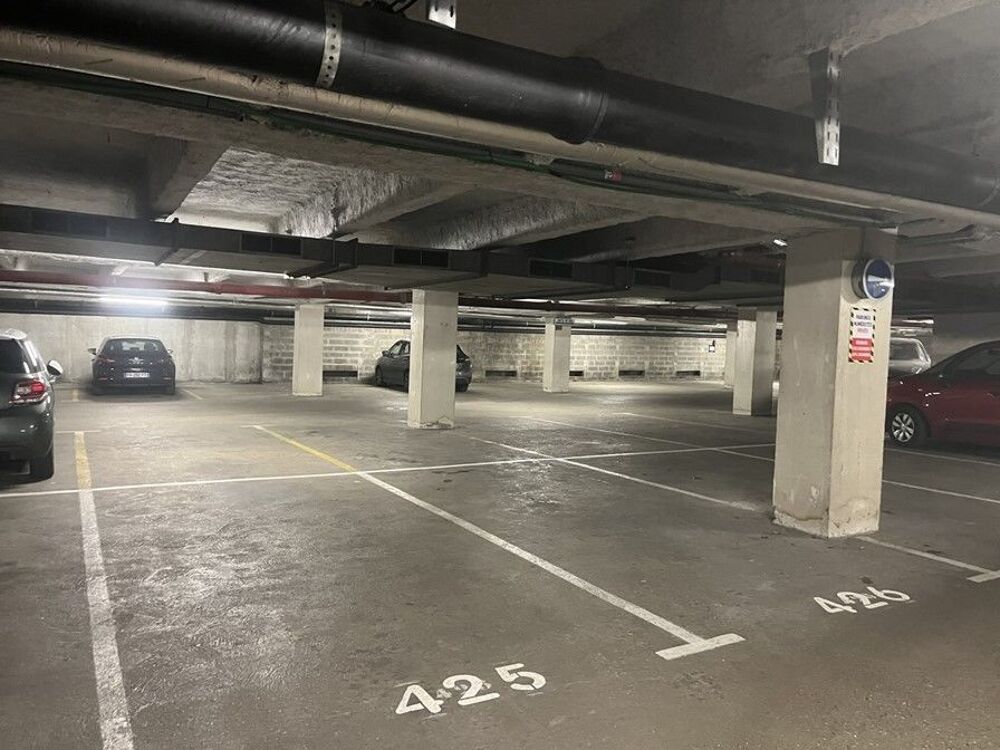 Location Parking/Garage Place de parking- Le Mont pilat C2 Saint-Étienne