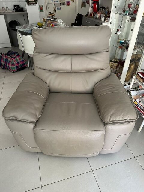 Fauteuil relax lectrique 120 Gardanne (13)