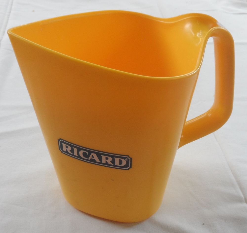 Pichet-Broc Ricard neuf nouveau mod&egrave;le en plastique Cuisine
