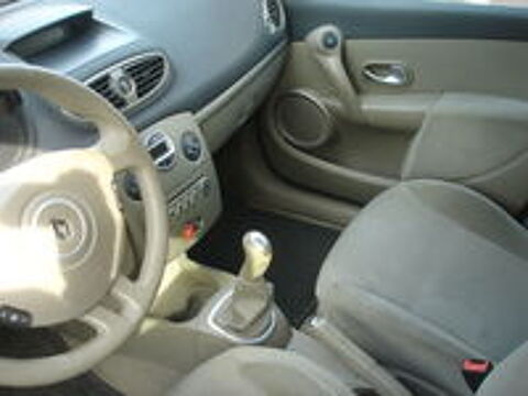Clio III Clio 1.5 dCi 85 eco2 Privil&egrave;ge 2008 occasion 78800 Houilles