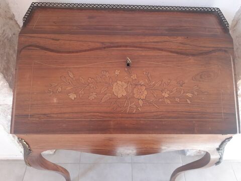 Secr�taire ancien 100 Nice (06)