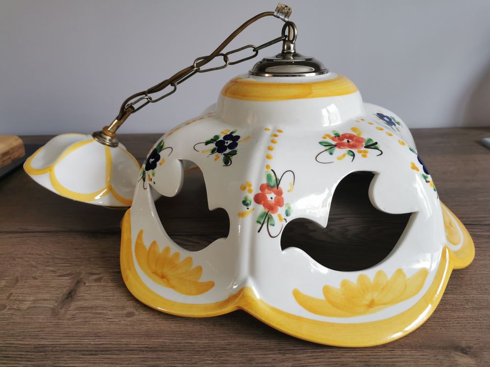 Lustre cuisine style provencal
Décoration