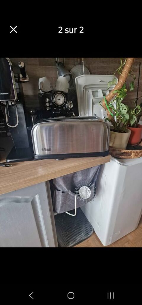 Grand grille-pain en inox vous pouvez mettre une demi-baguet 25 Charly (69)