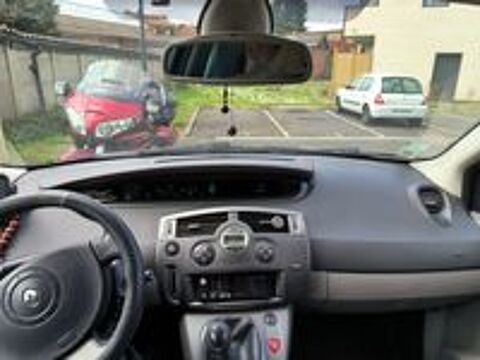Scénic II Scenic 1.9 dCi 120 Confort Authentique 2006 occasion 59520 Marquette-lez-Lille
