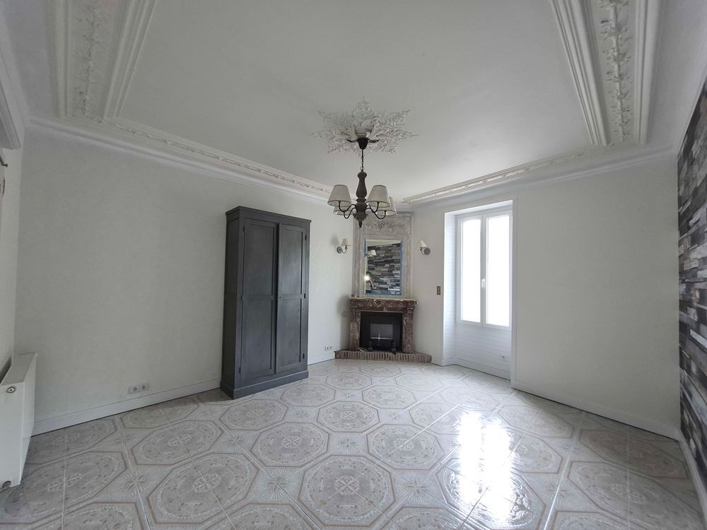 Vente Maison Maison de ville Atypique quartier Aéroport Bourges
