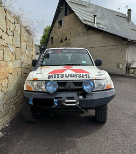 Mitsubishi pajero 2.5td