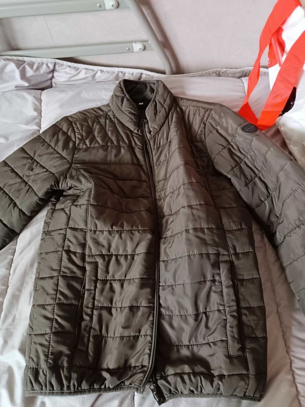 v&ecirc;tements femme Vêtements