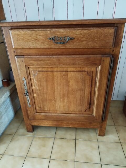 CONFITURIER EN CHENE L'Houmeau (17)