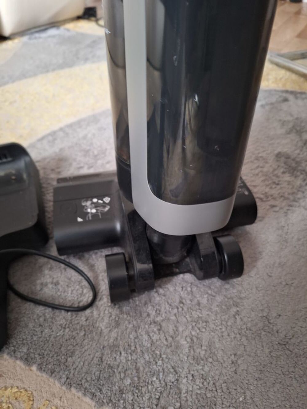 Aspirateur balai Dreame noir Electroménager