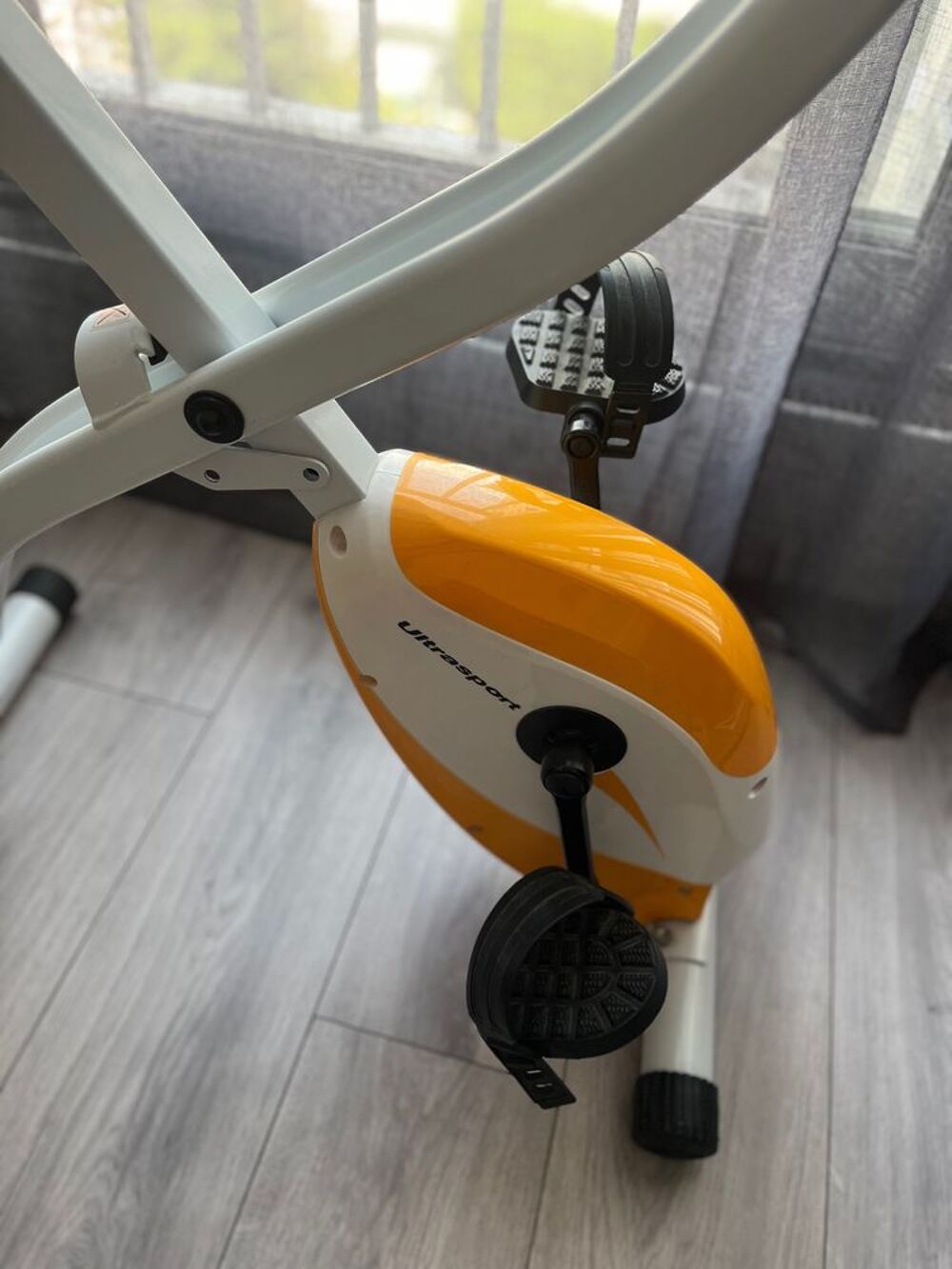 V&eacute;lo d'int&eacute;rieur pliable Vélos