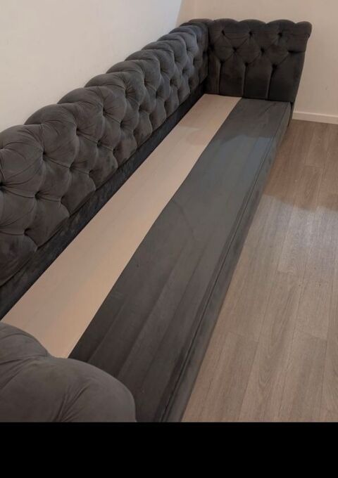 Canap et fauteuil chesterfield 550 Issy-les-Moulineaux (92)