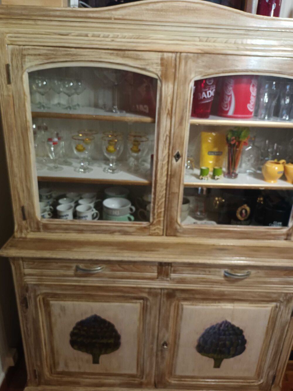 vaissellier vitrine buffet.tres jolie Meubles