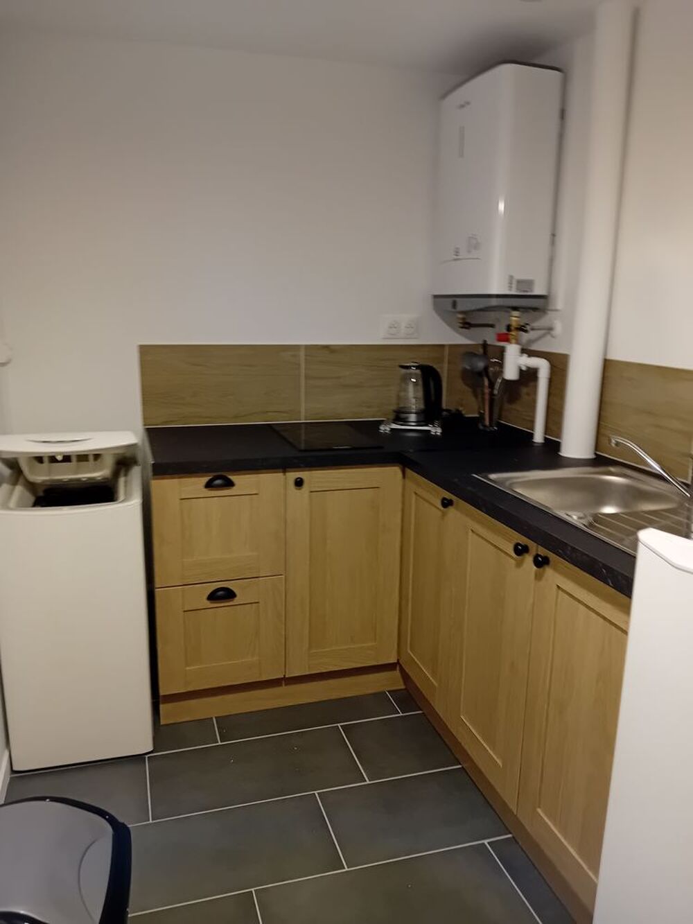 Location Appartement appartement meublé de 40m2 Laval