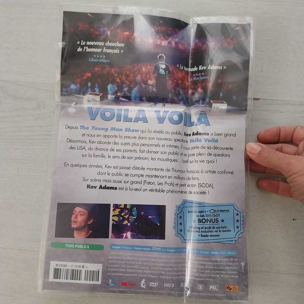 DVD de Kev ADAMS "Voil&agrave; Voil&agrave; "
Neuf emball&eacute;
Dur&eacute;e 1h37 + BONUS DVD et blu-ray