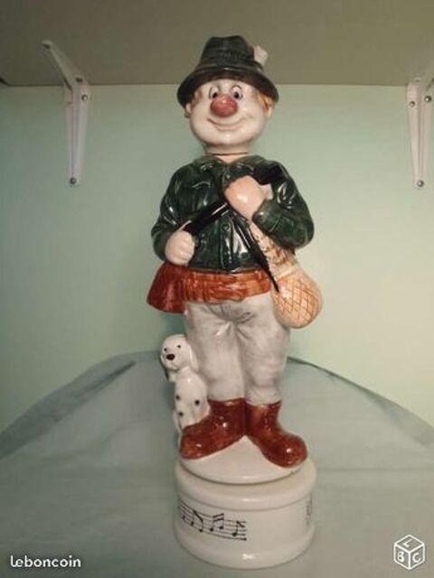 Bouteille musicale : Un chasseur et son chien 60 Limoges (87)