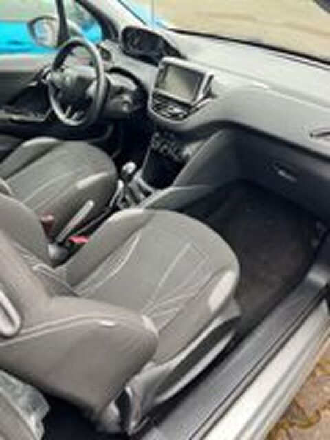 208 PEUGEOT 1.2 VTI 82 ACTIVE 3P 2013 occasion 67150 Gerstheim
