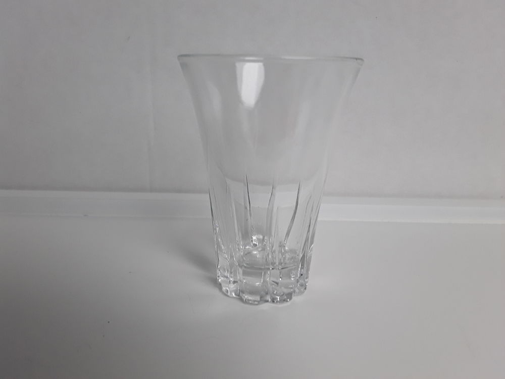 
1 Lot 1 Mini chopes de bi&egrave;re vintage Reims avec 1 petit 
