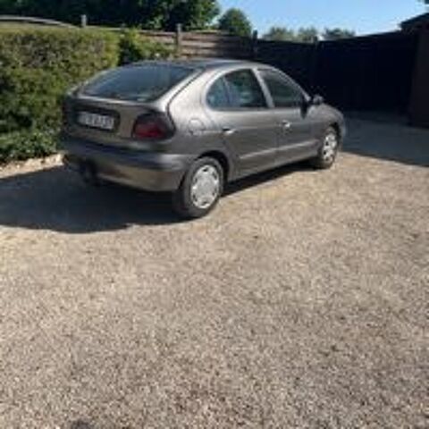 Renault megane Mégane 1.9 DTI Aida