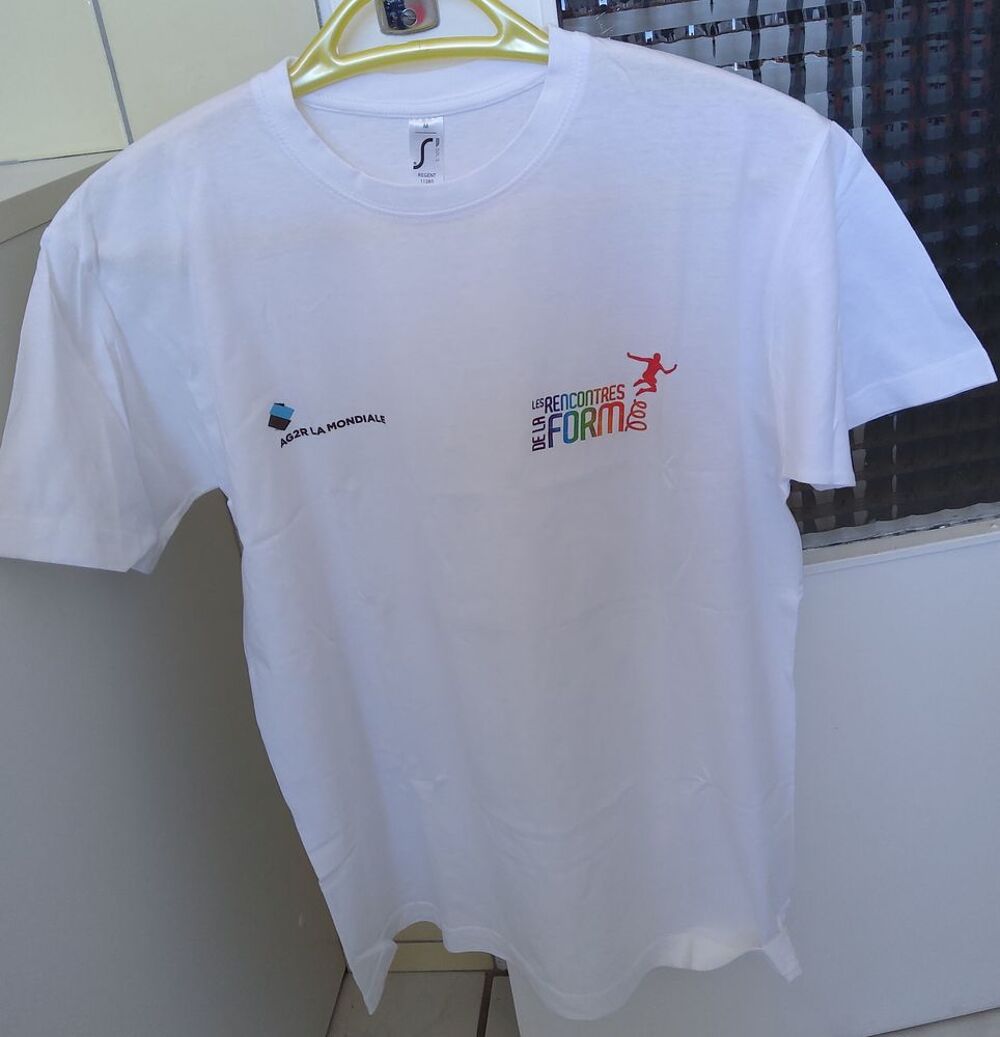 T-SHIRT AG2R Mondiale - M Vêtements