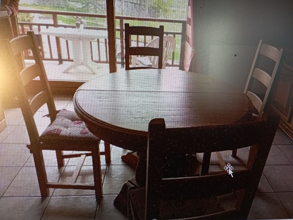 Table + chaises Meubles
