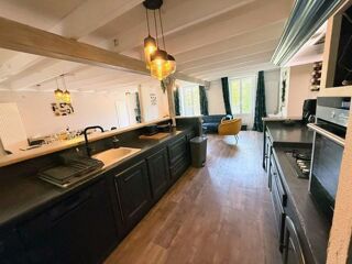  Maison � vendre 7 pi�ces 214 m�