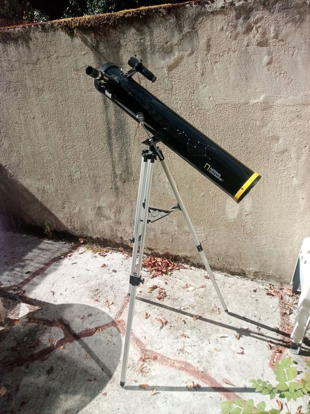 T&eacute;lescope 114/900 mm, sur tr&eacute;pied et avec oculaire Jeux / jouets