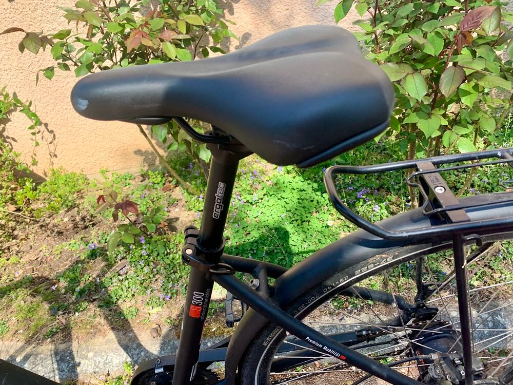 V&eacute;lo Kalkhoff pour dame, tr&egrave;s bonne qualit&eacute;, excellent &eacute;tat Vélos