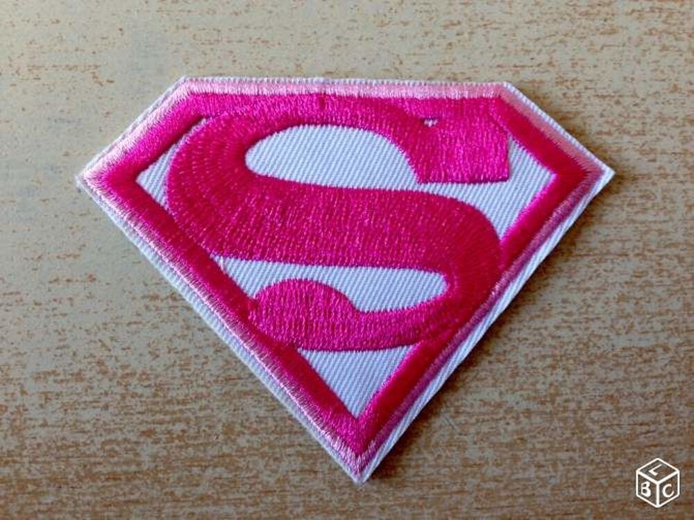 &Eacute;cusson patch Superman rose supergirl 8,5x6,5 cm 