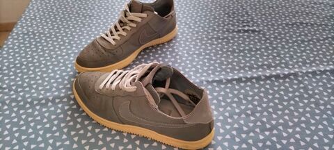 BASKETS NIKE TAILLE 39 Sainte-Catherine (62)