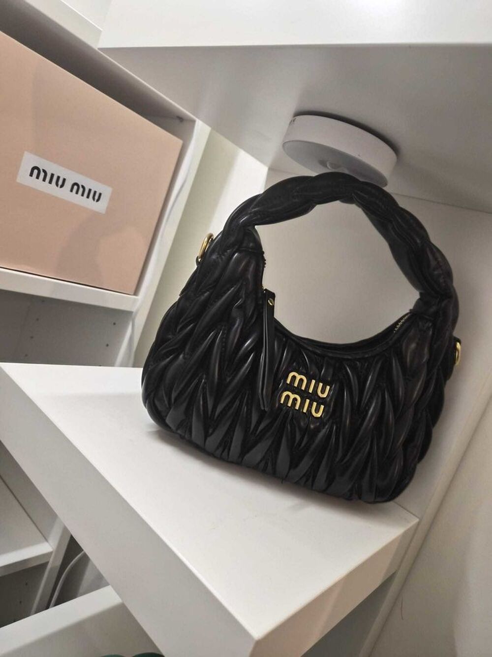 sac neuf dupe miu miu 100e remis en main propre Maroquinerie