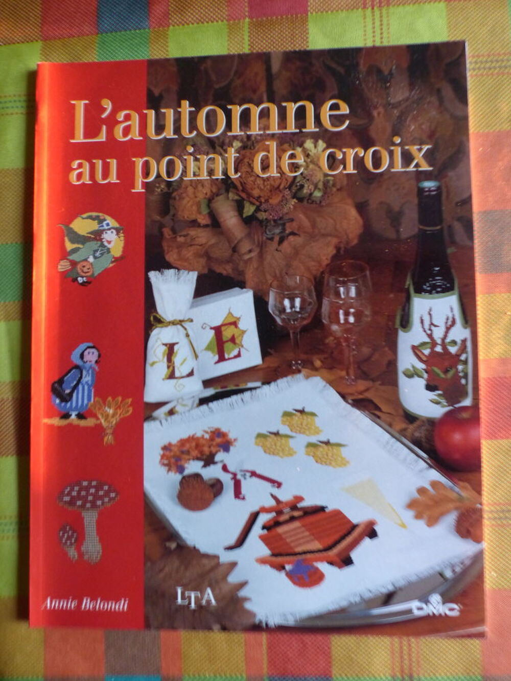 L'AUTOMNE AU POINT DE CROIX Livres et BD