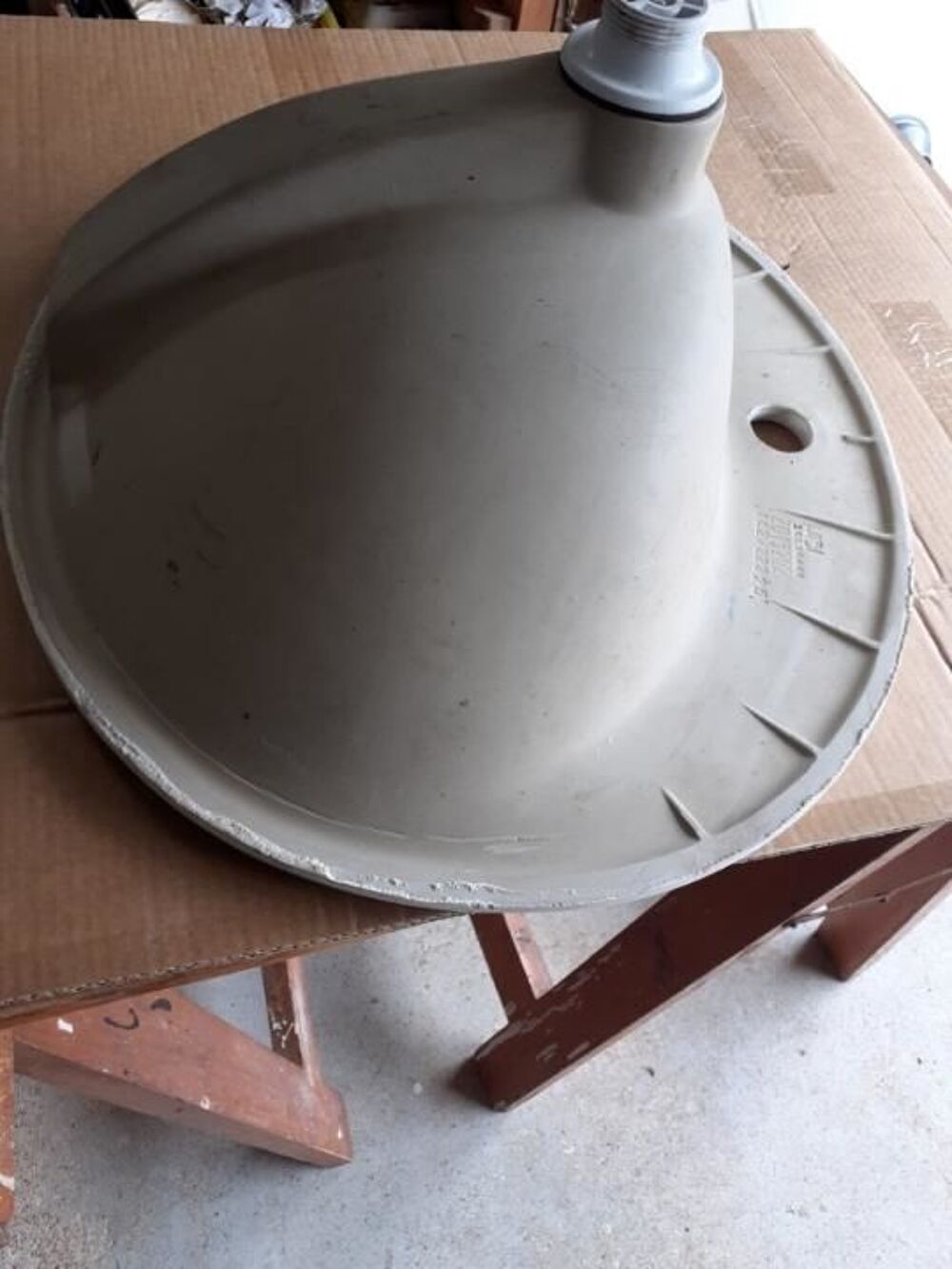 Lavabo encastrable . Bricolage