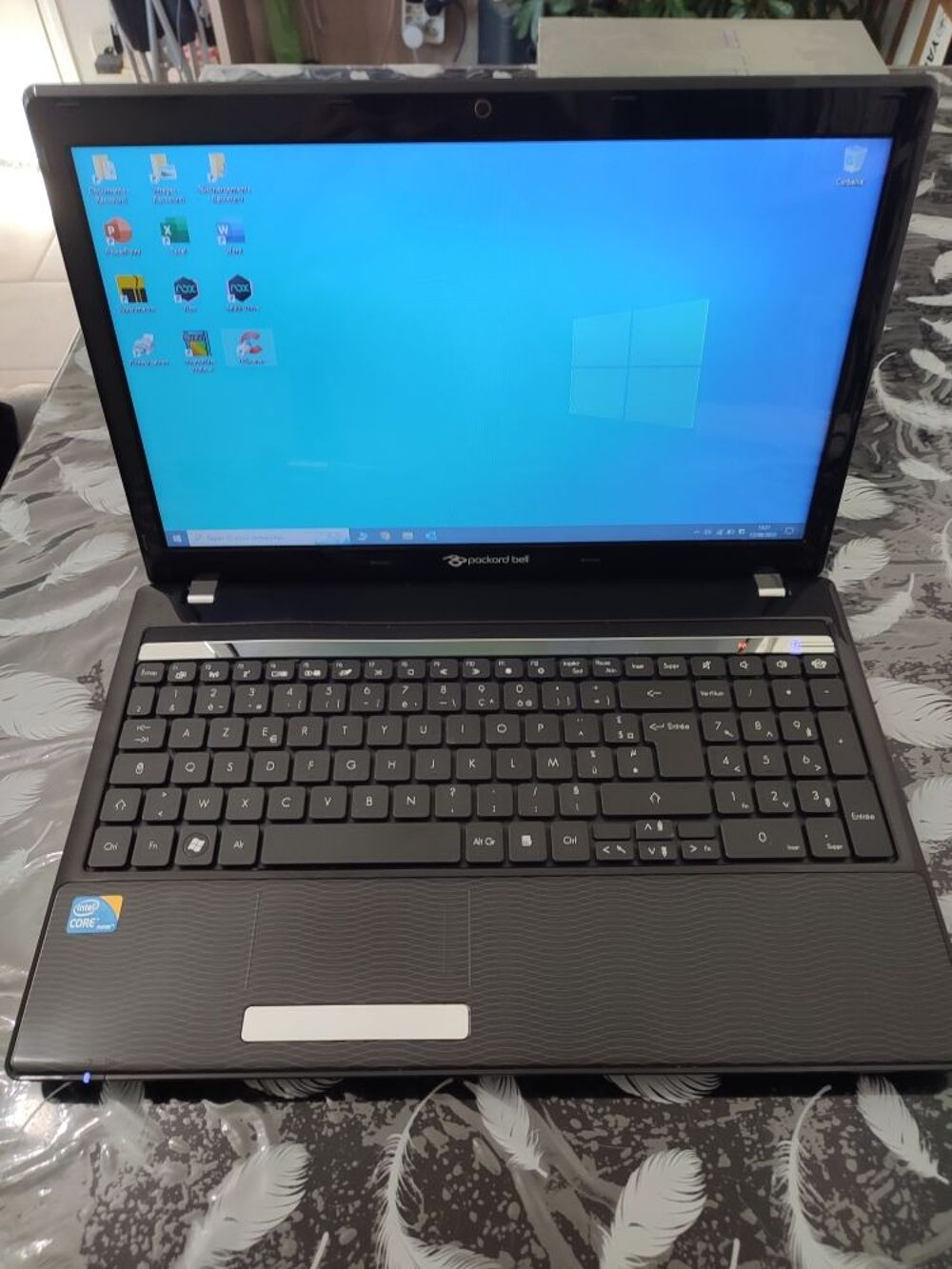 PC portables Packard Bell EasyNote TM85 Matériel informatique