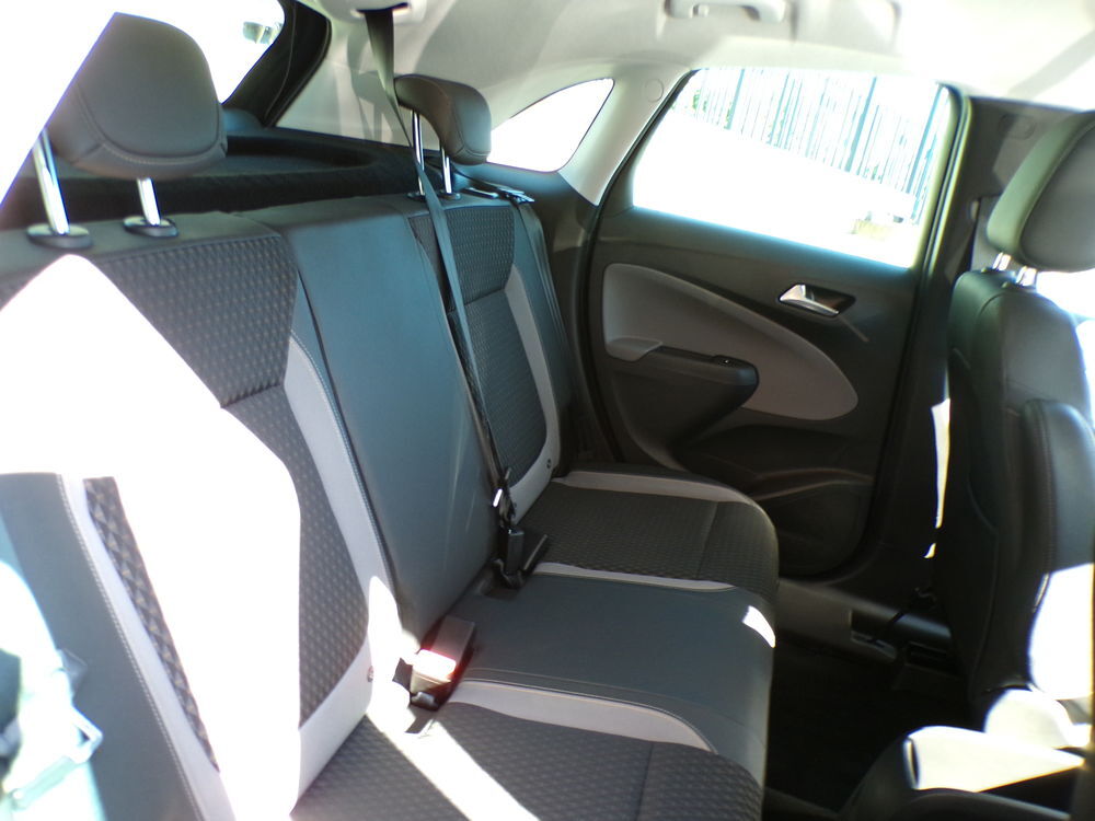 Crossland X 1.5 D 102 ch Design 120 ans 2019 occasion 42300 Roanne