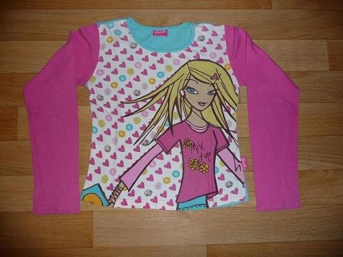 Tee-shirt marque BARBIE taille 10 ans 10 Celles-sur-Belle (79)