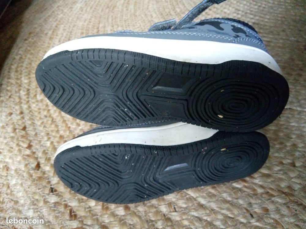 basket fermeture velcro - taille 27 Chaussures
