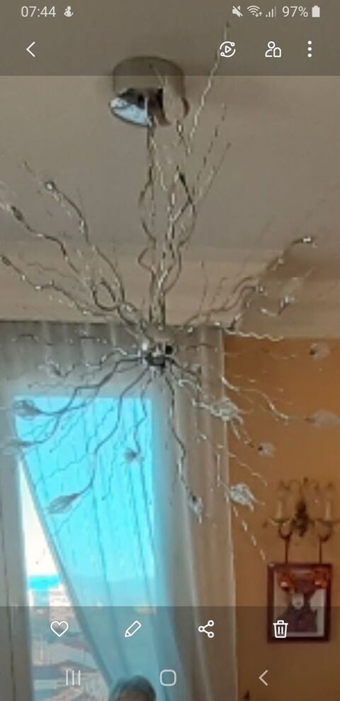 lustre 700 Perpignan (66)