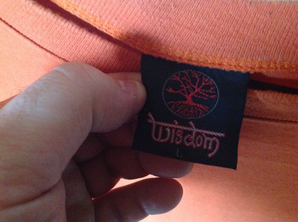 TEE SHIRT WISDOM ORANGE TAILLE L Envoi Possible
Vêtements