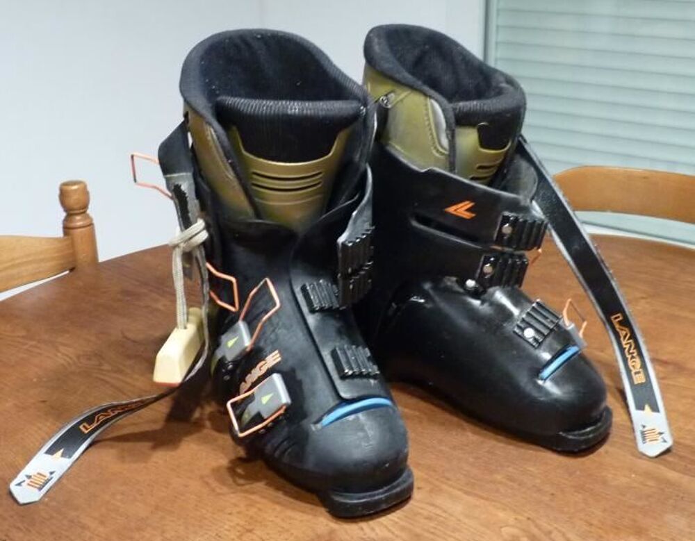 Skis Rossignol 1.87 m, Chaussures ski Mid System Lange T 41, Sports