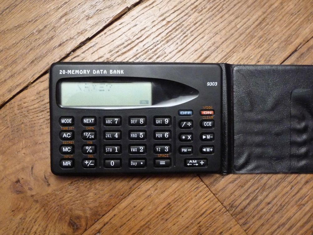 Calculatrice/ Mini Agenda 20 Noms/ Date Heure Noir- Neuf Décoration