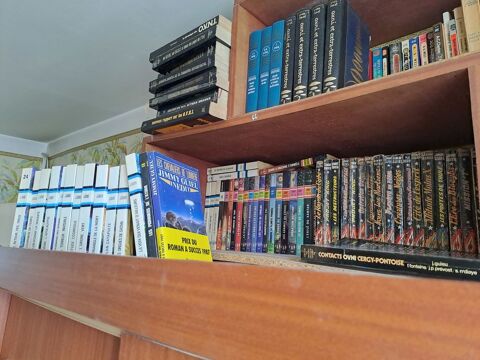 Lot Collection Jimmy GUIEU-CHARROUX-Science Fiction- 90 Perpignan (66)