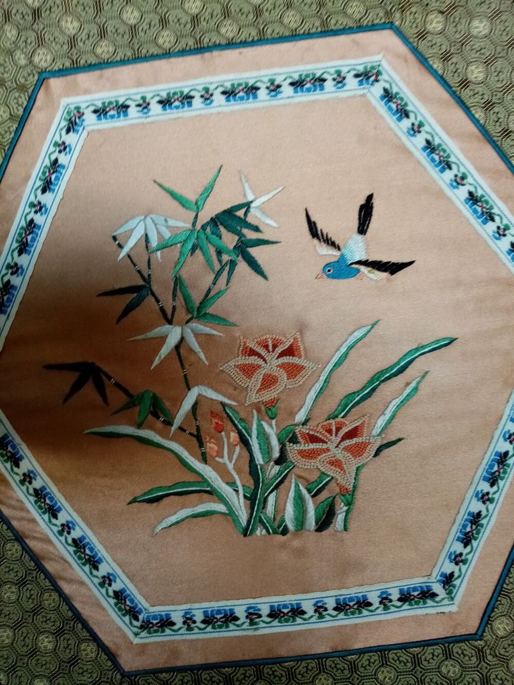 TABLEAUX CHINOIS BRODES SUR SOIE vintage (2) Décoration