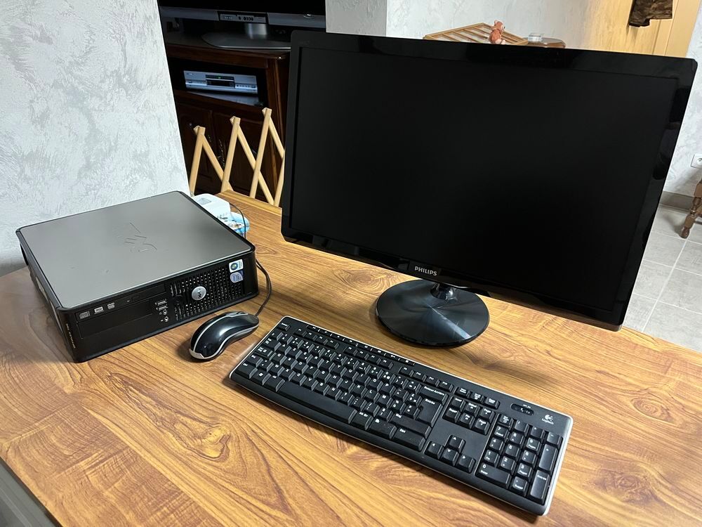 Ordinateur Del avec &eacute;cran Philips Matériel informatique