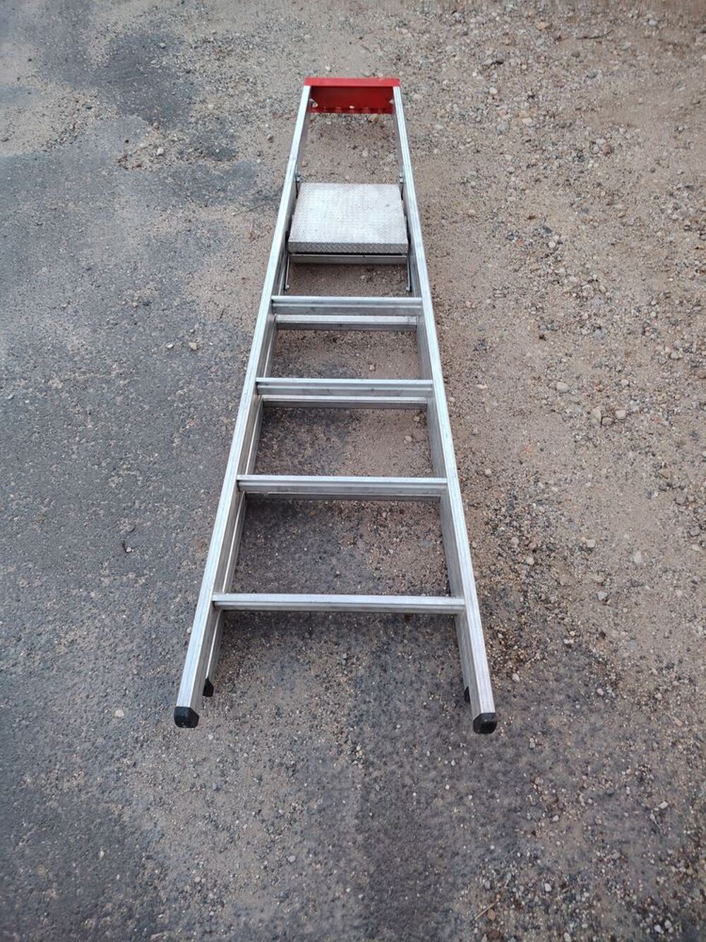 Escabeau 5 marches aluminium pro Bricolage
